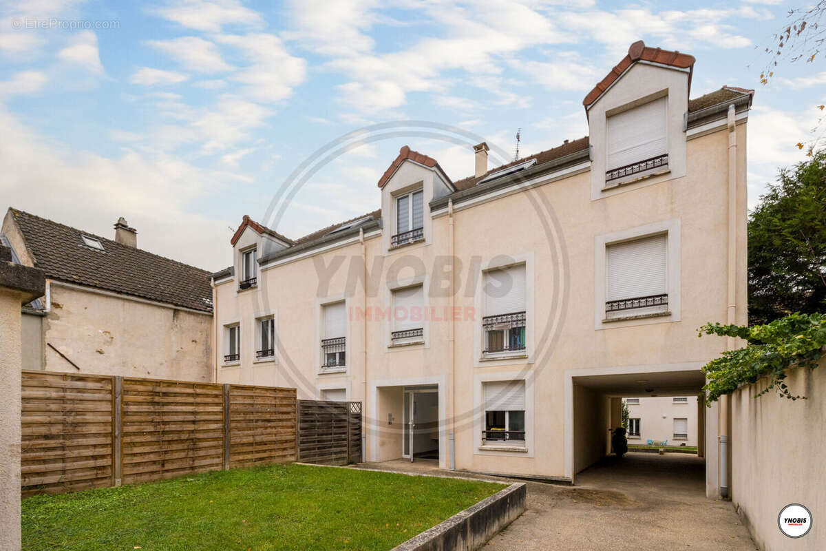 Appartement à ECQUEVILLY