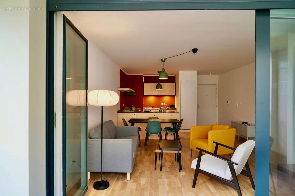 Appartement à ASNIERES-SUR-SEINE