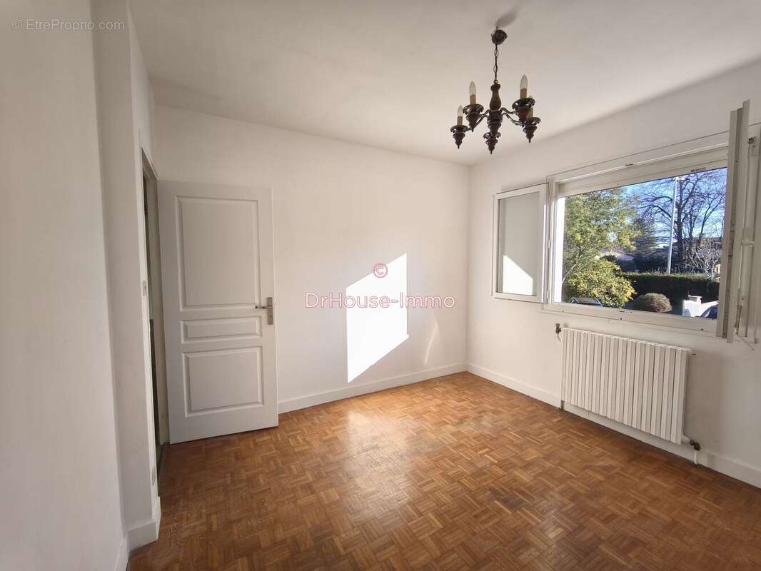 Maison à COULOUNIEIX-CHAMIERS
