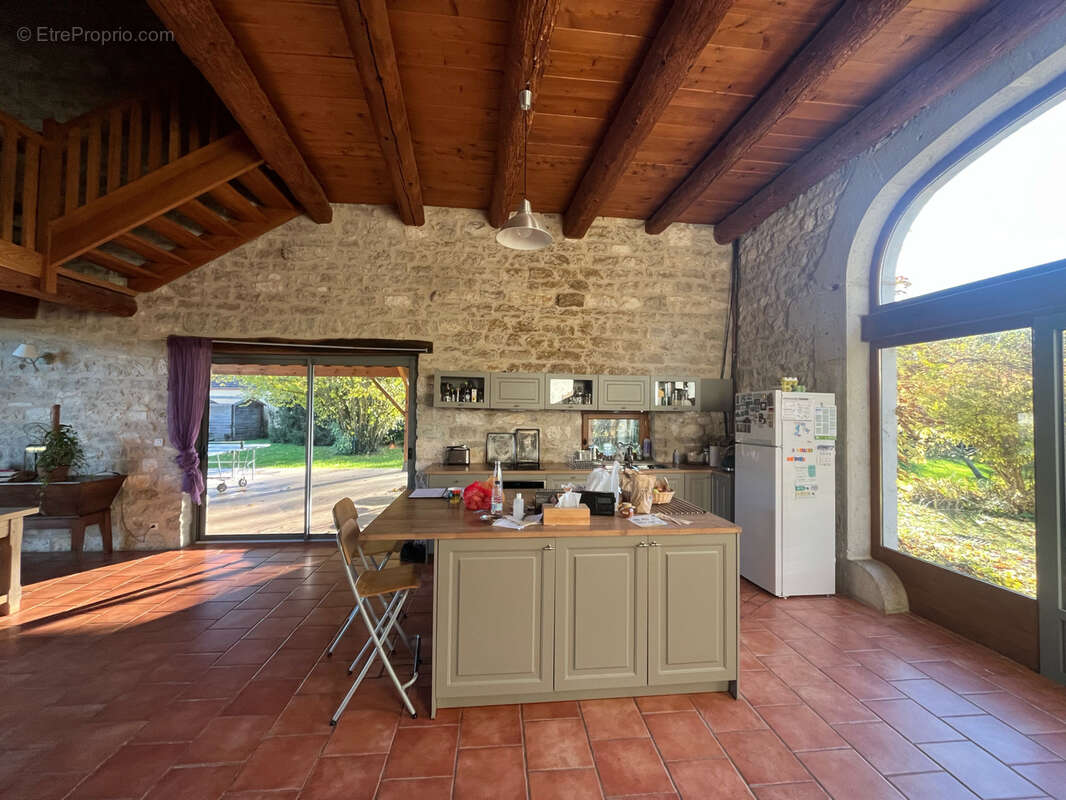 Maison à CIZE