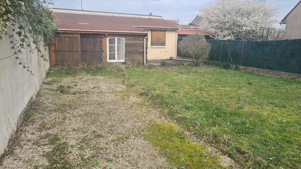 Maison à VILLEPARISIS