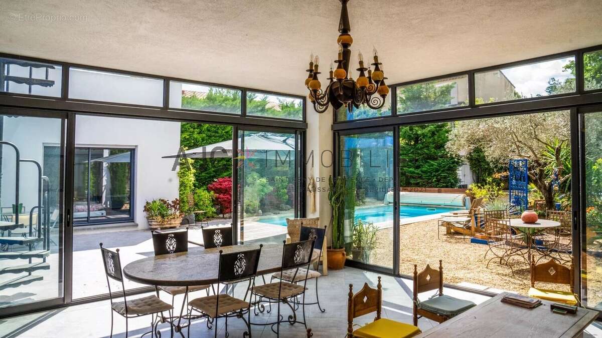 Maison à SAINT-REMY-DE-PROVENCE