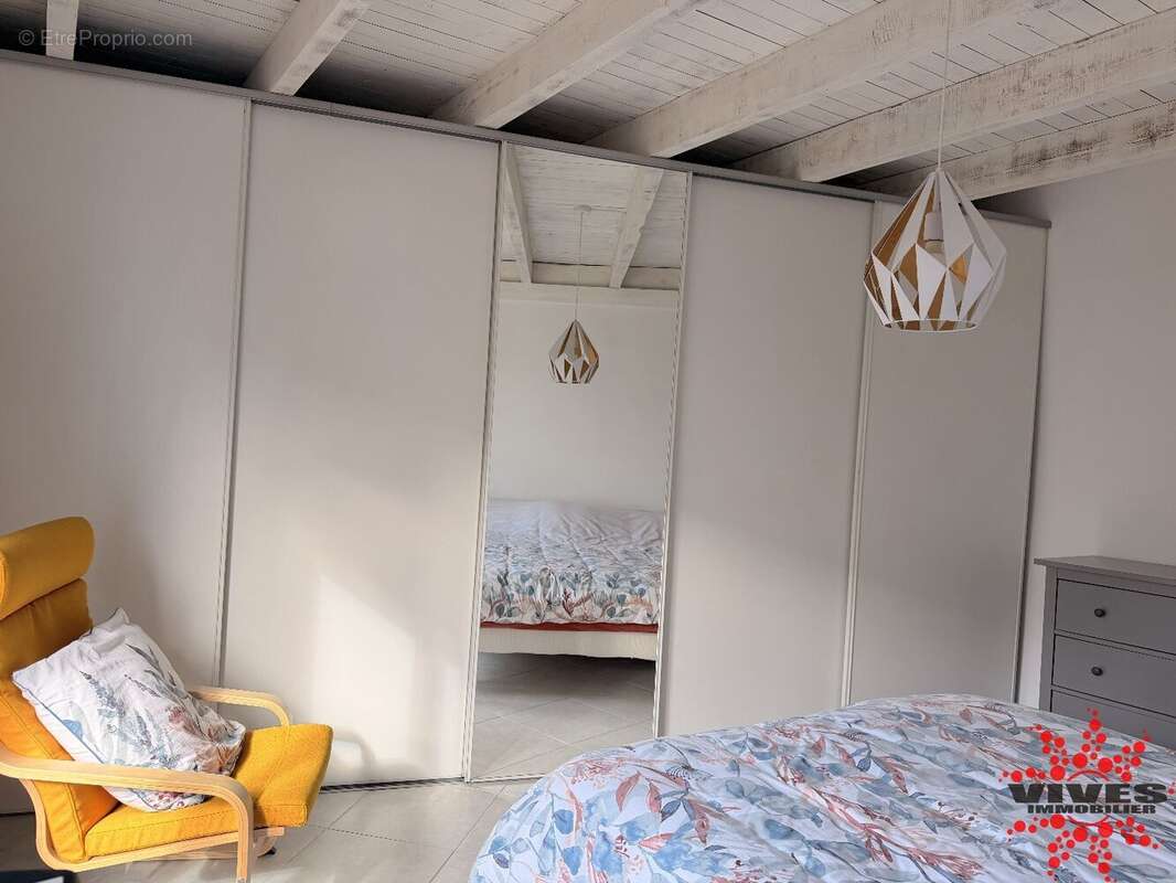 Maison T5 pleine de charme avec jardin - photo 11