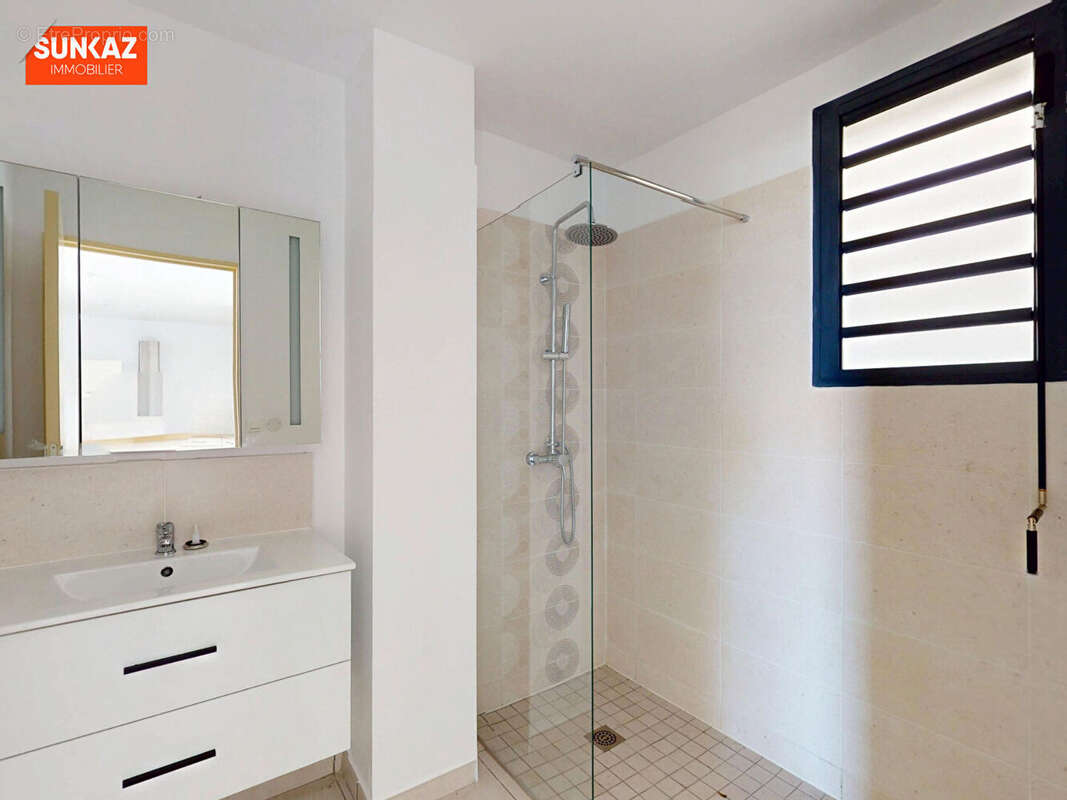 Appartement à SAINT-PIERRE