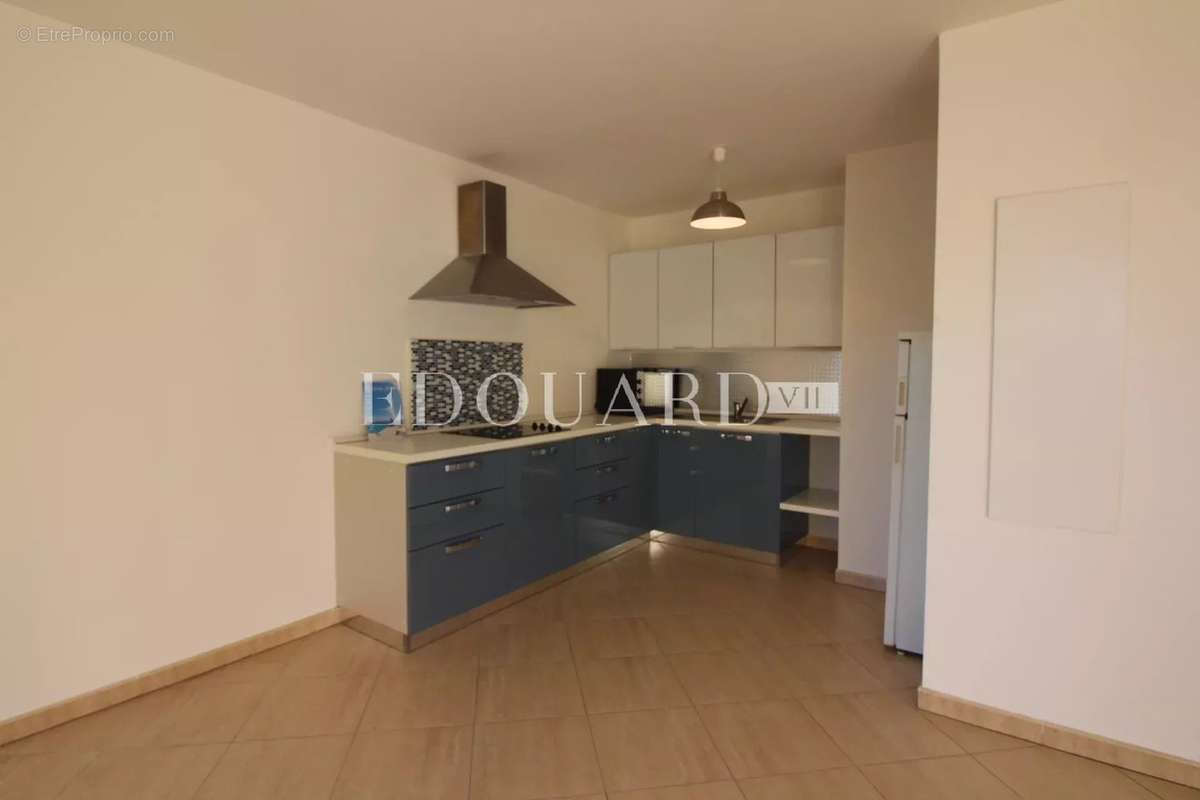 Appartement à ROQUEBRUNE-CAP-MARTIN