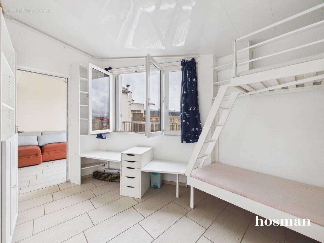 Dernier étage, terrasse, et vue dégagée ! Appartement 3 pièces de 63 m² avec cave - Rue Murillo, Vanves - photo 10