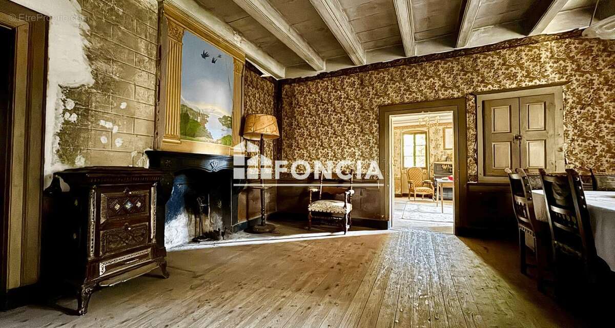 Propriété au calme  , Domaine "Les Feux" historique composé de plusieurs bâtisses - photo 20