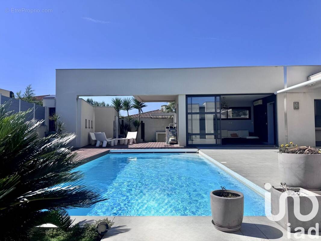 Photo 1 - Maison à CORNEILLA-LA-RIVIERE