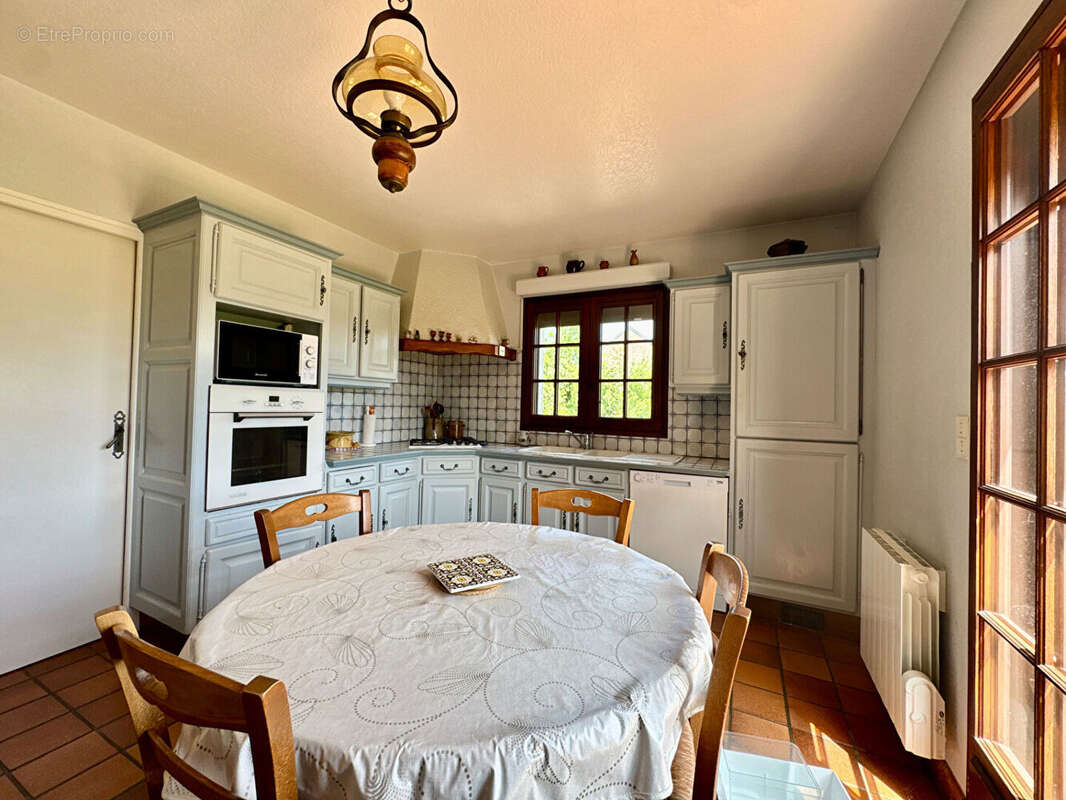 Maison à CROTTES-EN-PITHIVERAIS