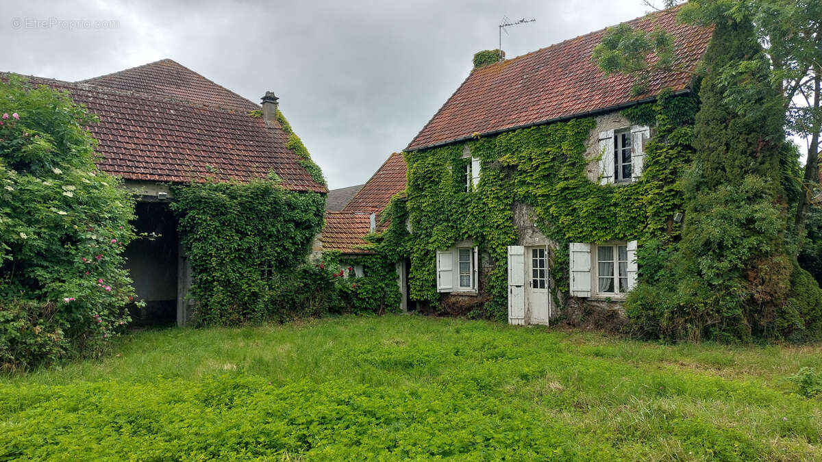 Maison à CHAUFOUR-LES-BONNIERES