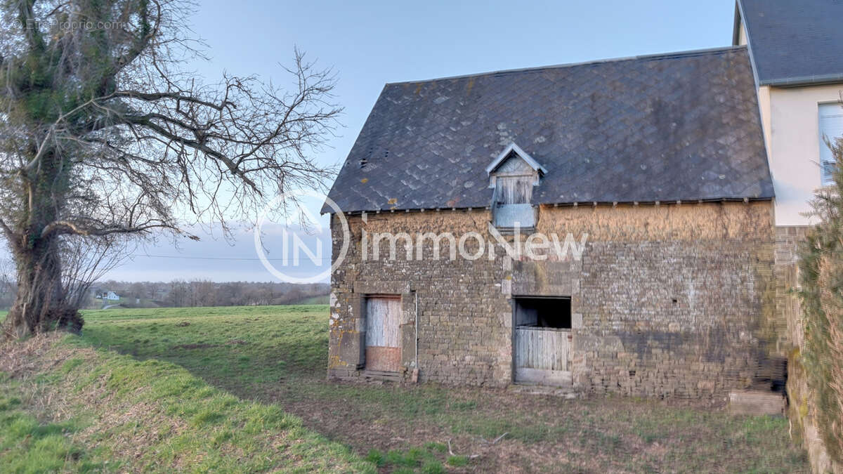 Maison de 114m2 sur un terrain de 4410m2 sans vis-à-vis. - photo 12