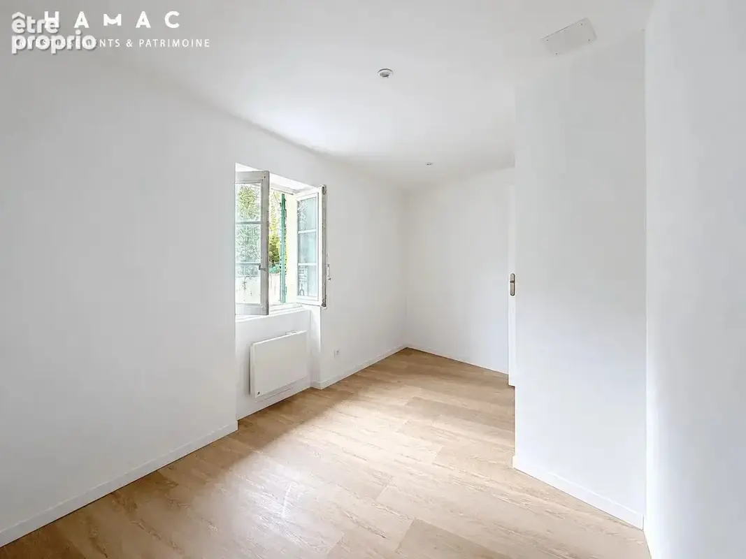 Charbonnières-les-Bains – Duplex T3 esprit maison avec jardin privatif - photo 5