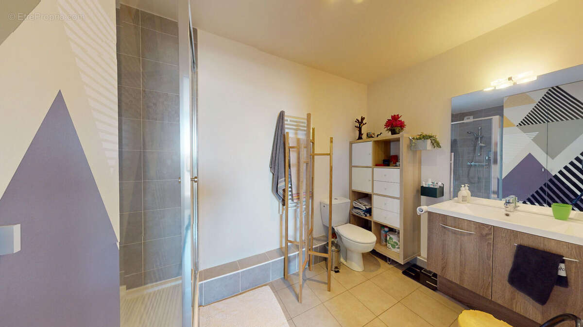 Appartement à AUBERVILLIERS
