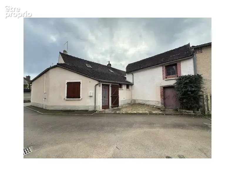 Maison à ARMEAU