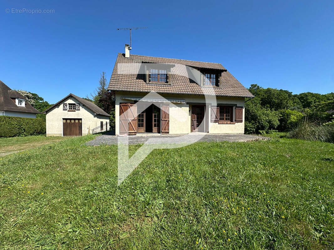 Maison à SOREL-MOUSSEL