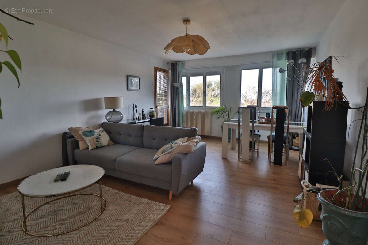 Appartement à NIMES