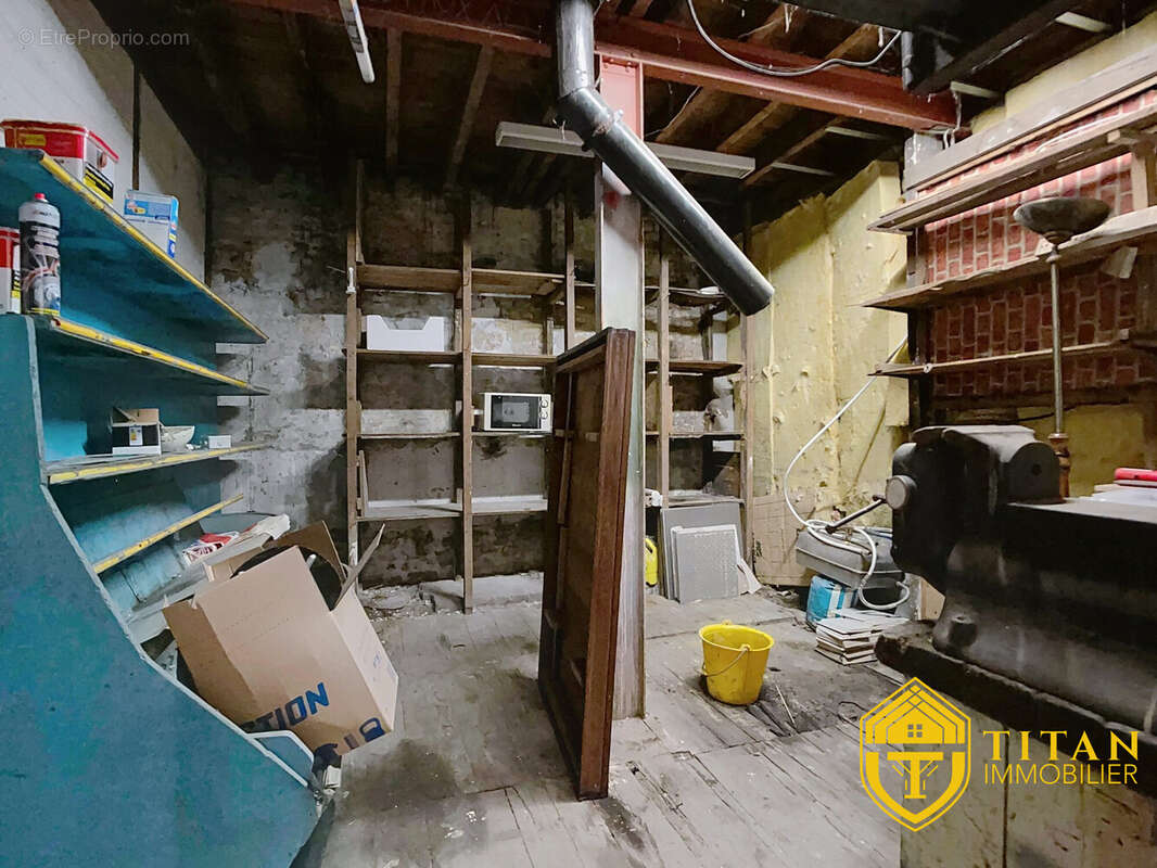 Atelier de 40 m² à Coudekerque-Branche Titan immobilier - Appartement à COUDEKERQUE-BRANCHE