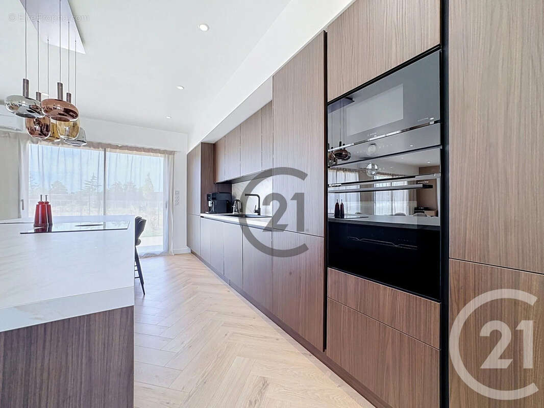 Maison 171 m² à Gueux  - photo 8