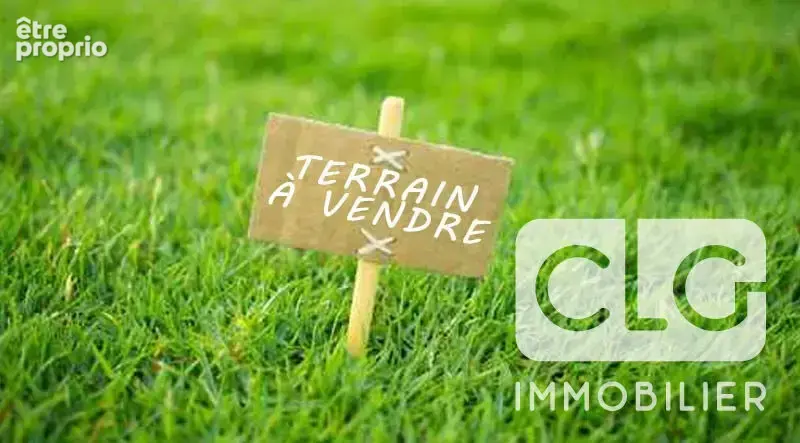 Terrain à COMBRIT