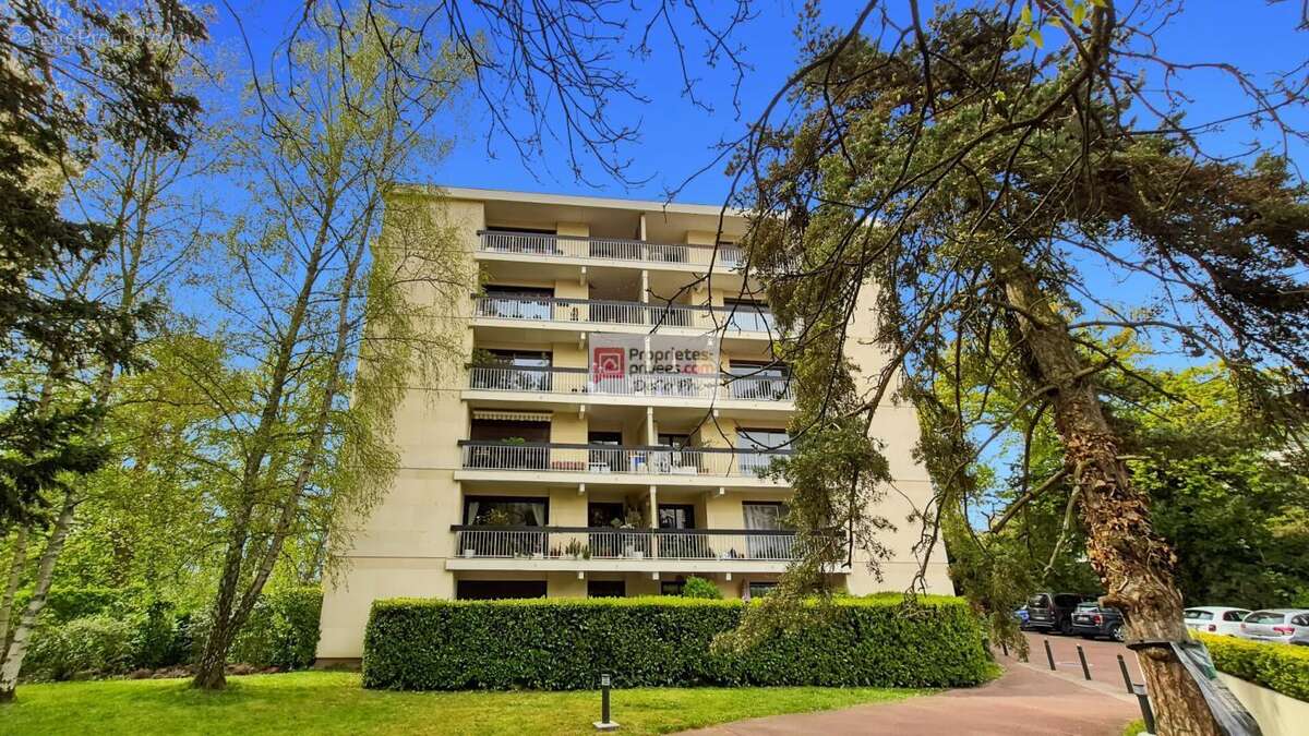 Appartement à VERSAILLES