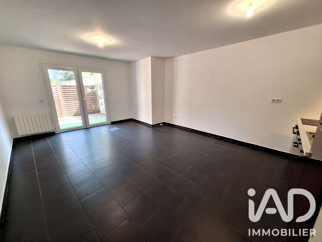 Appartement 67 m² à Savigny-Sur-Orge  - photo 2