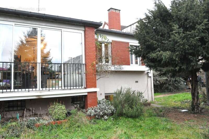 Maison à LE PLESSIS-ROBINSON