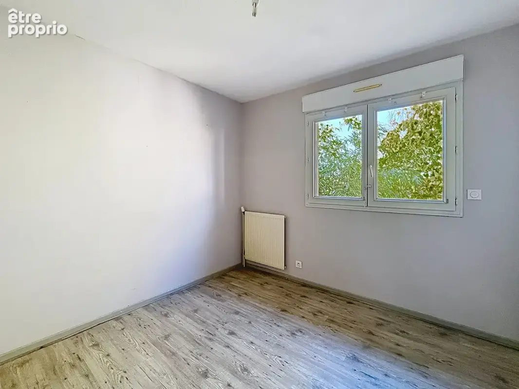 COLOMIIERS - Maison 5 pièces avec jardin et garage - photo 7