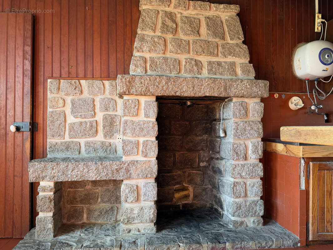 Maison à LA PETITE-MARCHE