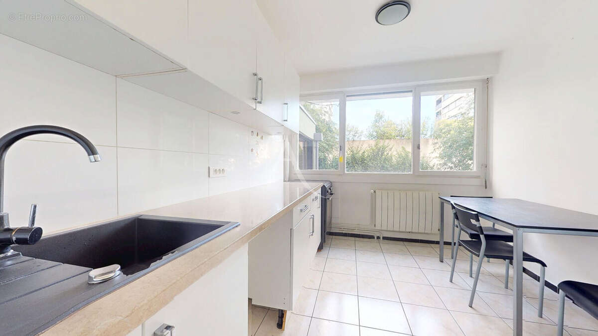 Appartement à ROSNY-SOUS-BOIS