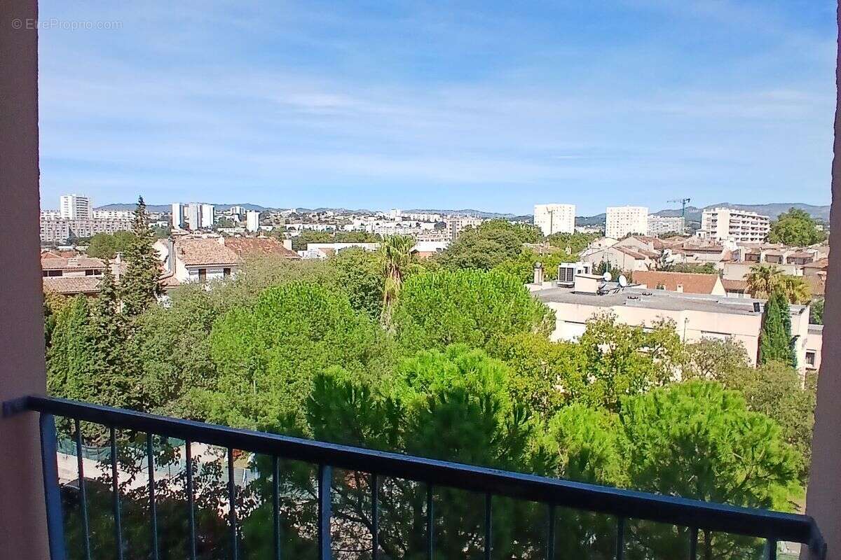Appartement à MARSEILLE-10E