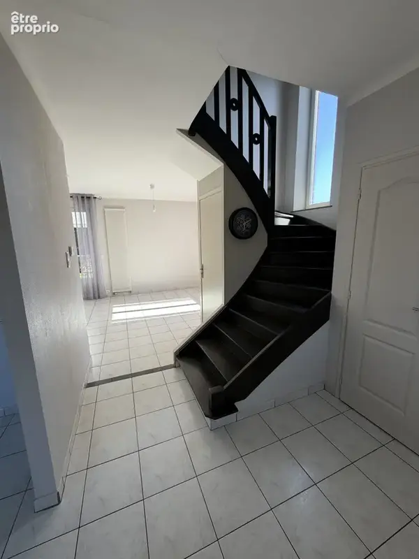 Maison 6 pièces 109 m² à vendre à Aulnoye-Aymeries (59620) - photo 8