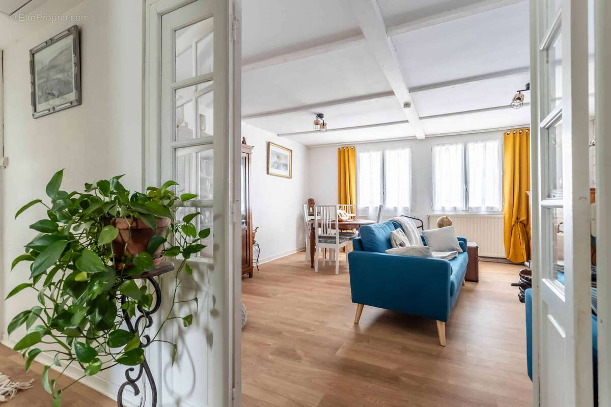 Country property - photo 8