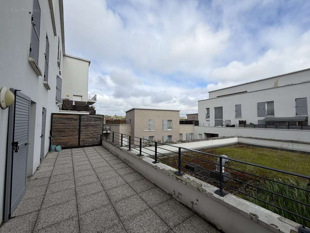 Appartement à JUVISY-SUR-ORGE