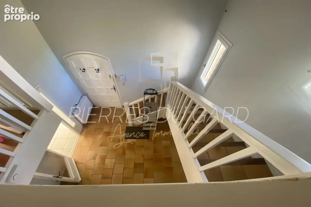 Maison 8 pièces 166 m² à vendre à Uzes (30700) - photo 8