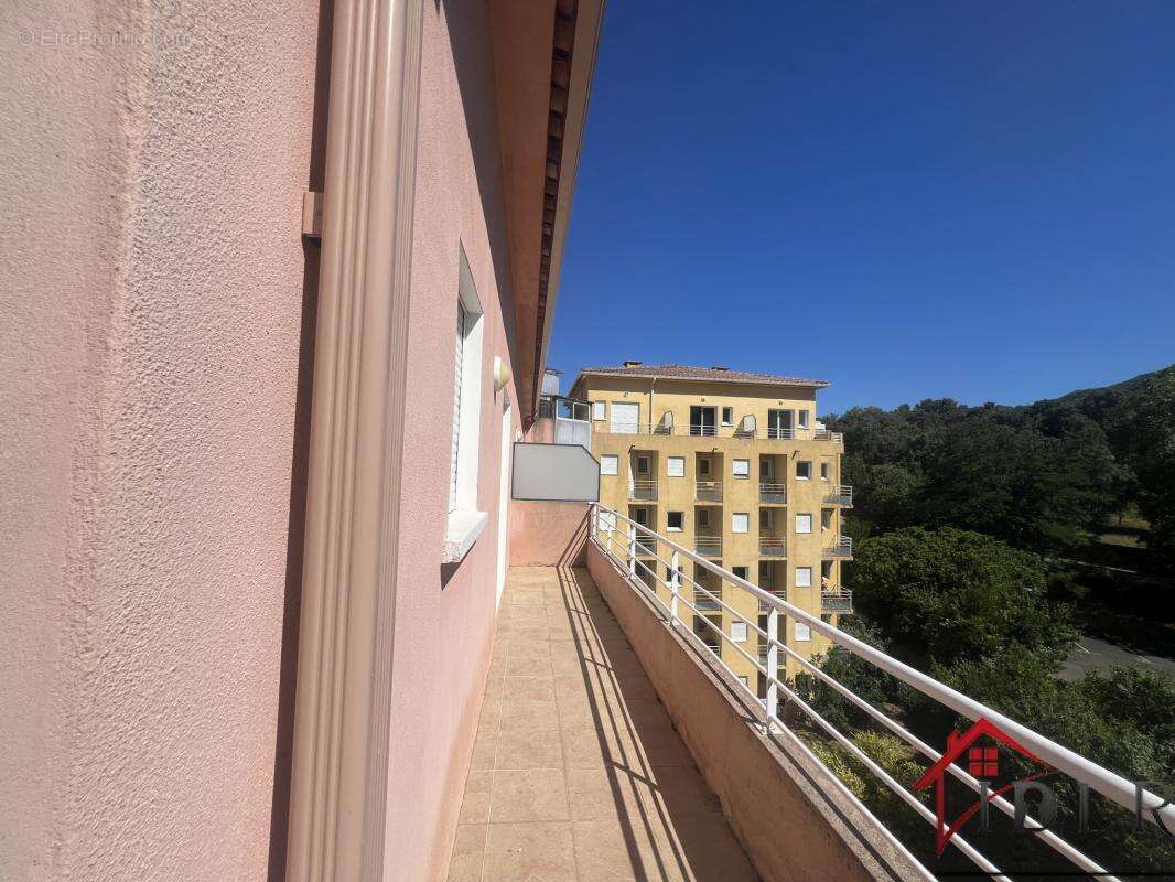 Belle opportunité : T3 dernier étage avec terrasse - photo 15