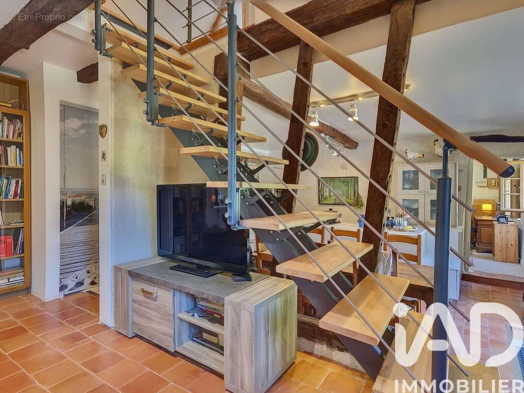 Photo 6 - Maison à LUYNES
