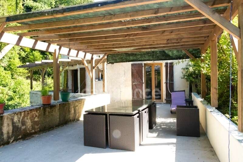 Saint-Cassin 73160 – Environ 270 m² habitables, 4 logements indépendants, 150 m² de potentiel supplémentaire. Un bien unique aux - photo 19
