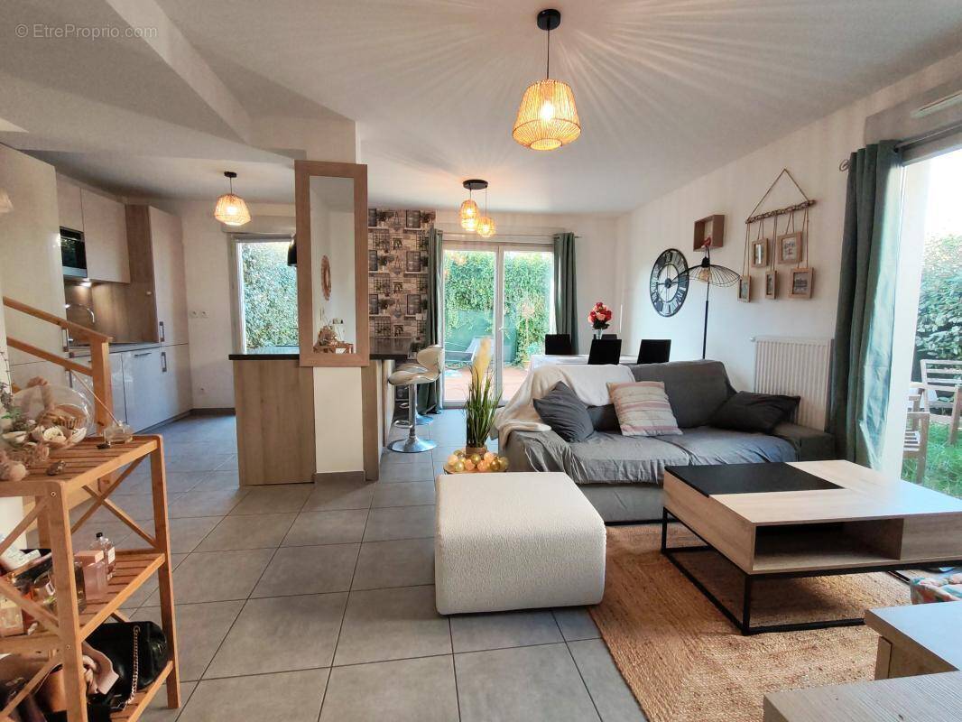 Appartement à CHASSIEU