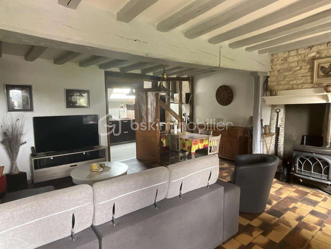 Maison à NEUVY-SAUTOUR