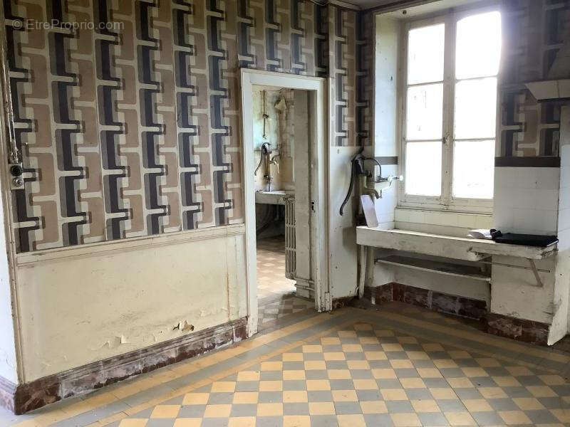 Maison à BIERRY-LES-BELLES-FONTAINES