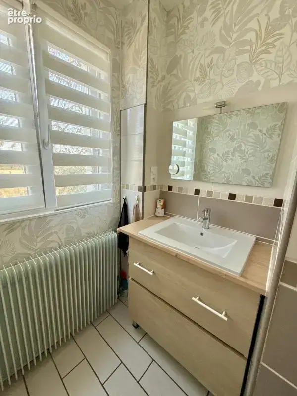 Marsannay la Côte, Maison rénovée 69m², une chambre, sous sol complet, jardin fleuri et terrasse - photo 6