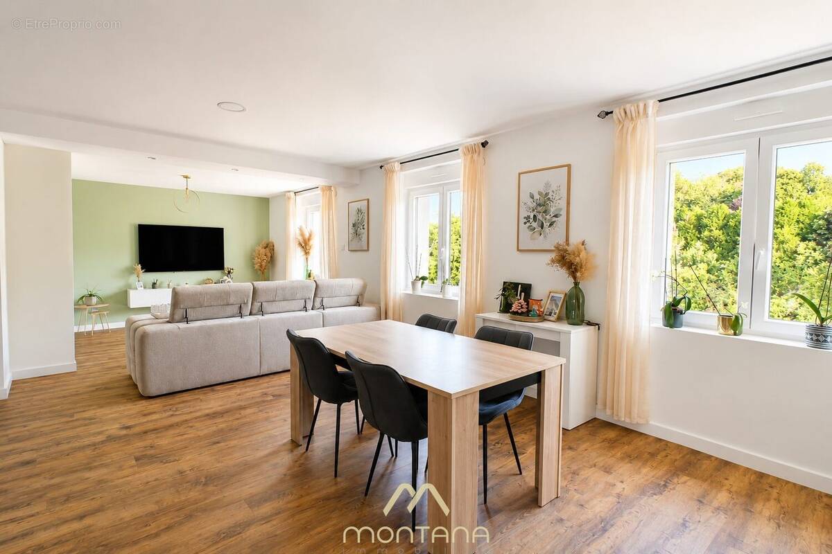 Appartement à ESCHERANGE