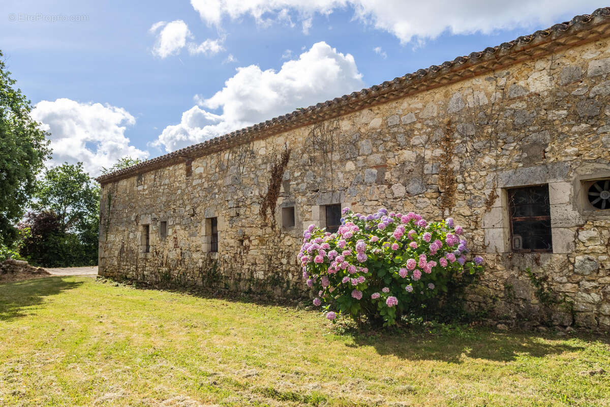 Maison à CLERMONT-SOUBIRAN