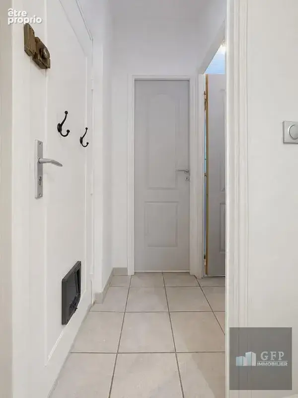 2 pièces rénové en dernier étage à Bormes-les-Mimosas - photo 14