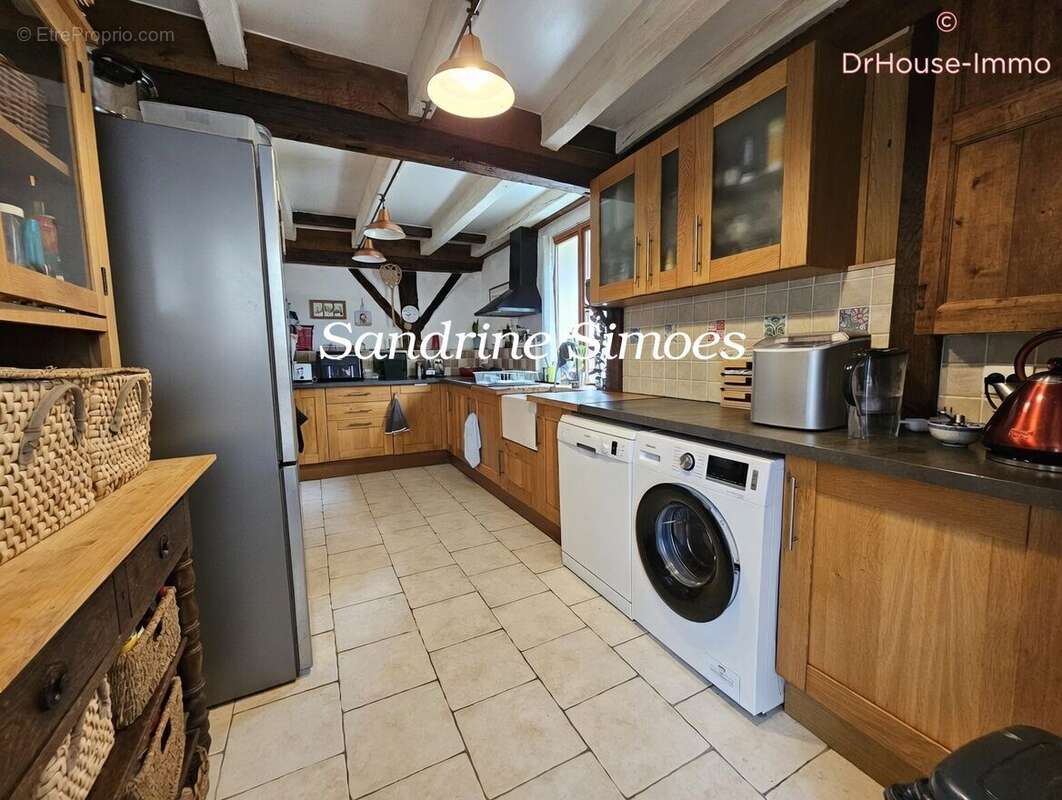 Maison 11 pièces 196 m² à vendre à Adriers (86430) - photo 23