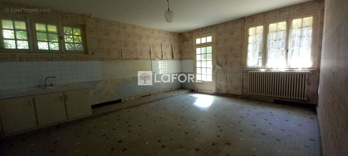 Maison Saint Agathon 5 pièce(s) 150 m2 - photo 8