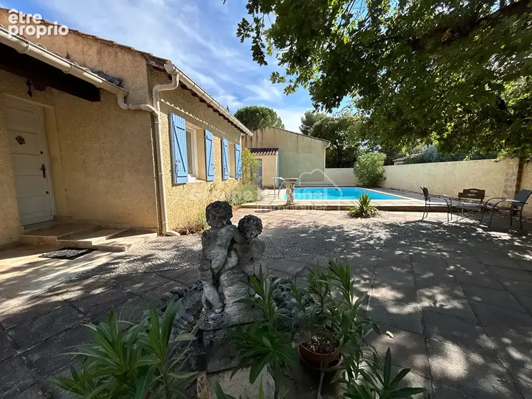 Maison de plain-pied 3 chambres sur parcelle de 640 m² avec piscine et garage - Saint Didier - photo 15