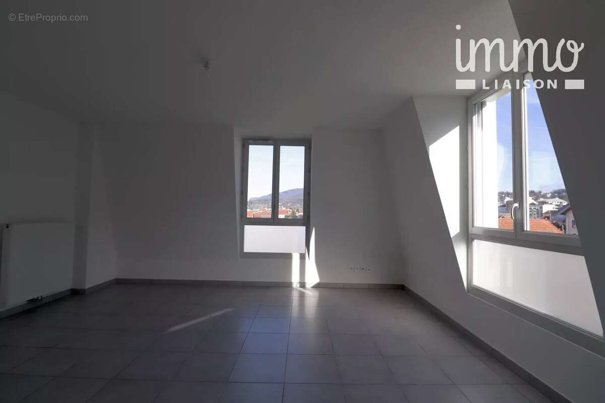 Appartement à AIX-LES-BAINS