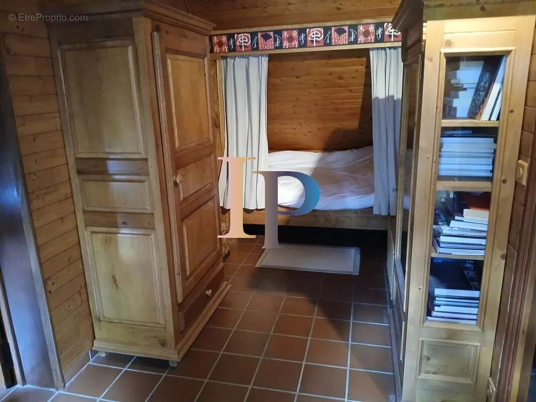 Maison à LA CLAYETTE