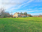 Maison à SAINT-VITE